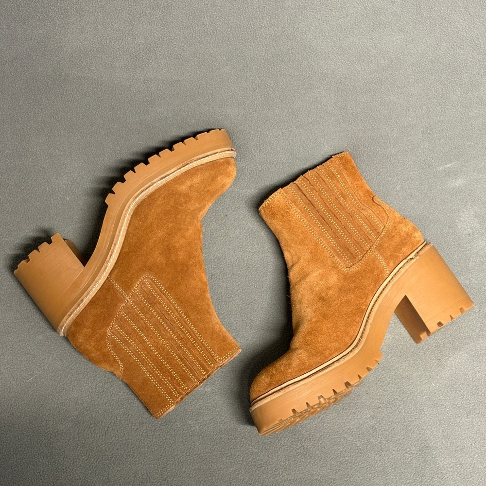Jeffrey Campbell Tuckee Boot Women's 9 Tan Suede Chelsea Lug Sole Block